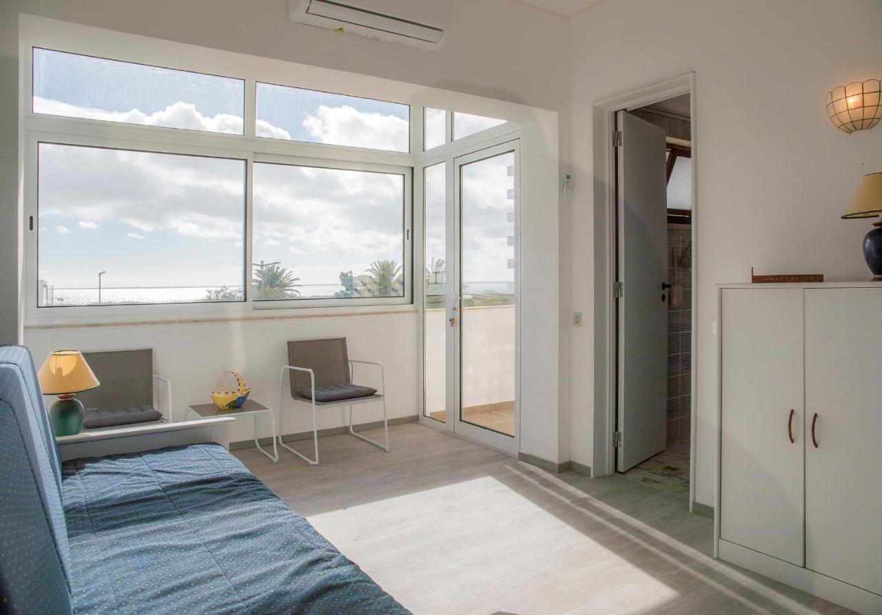 A28 - The Sea Wink Studio Apartment Алвор Екстериор снимка