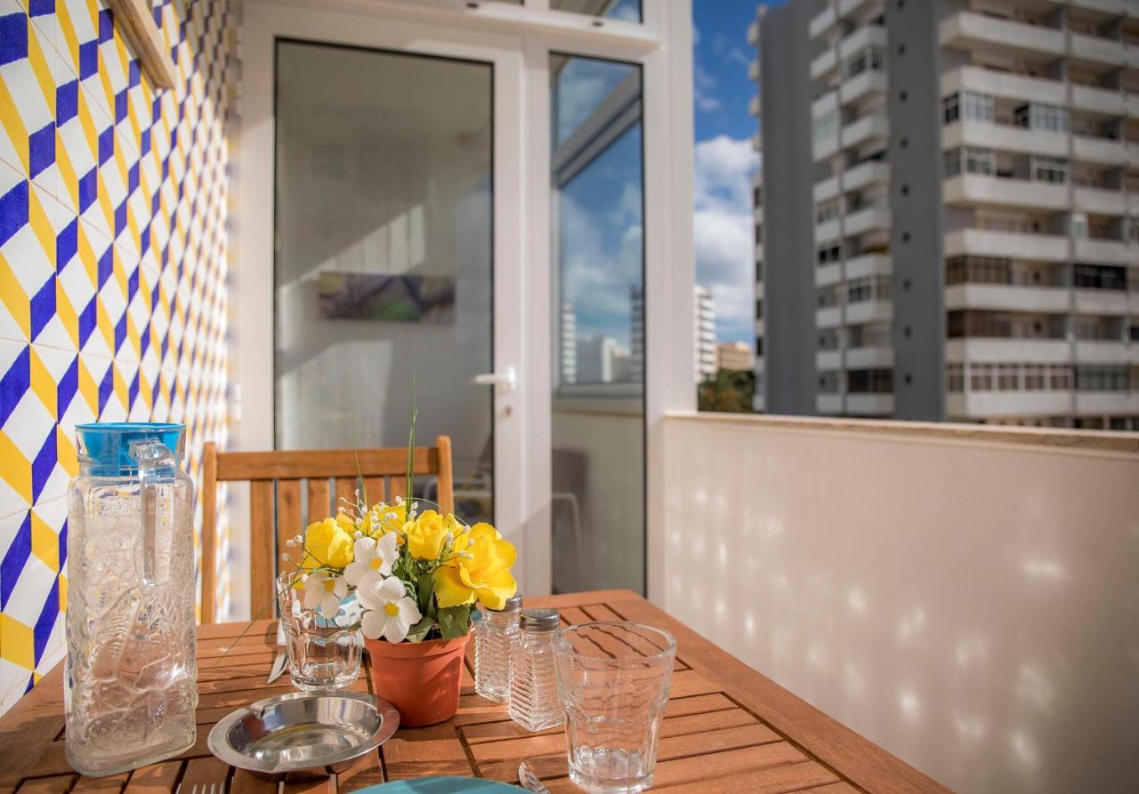 A28 - The Sea Wink Studio Apartment Алвор Екстериор снимка