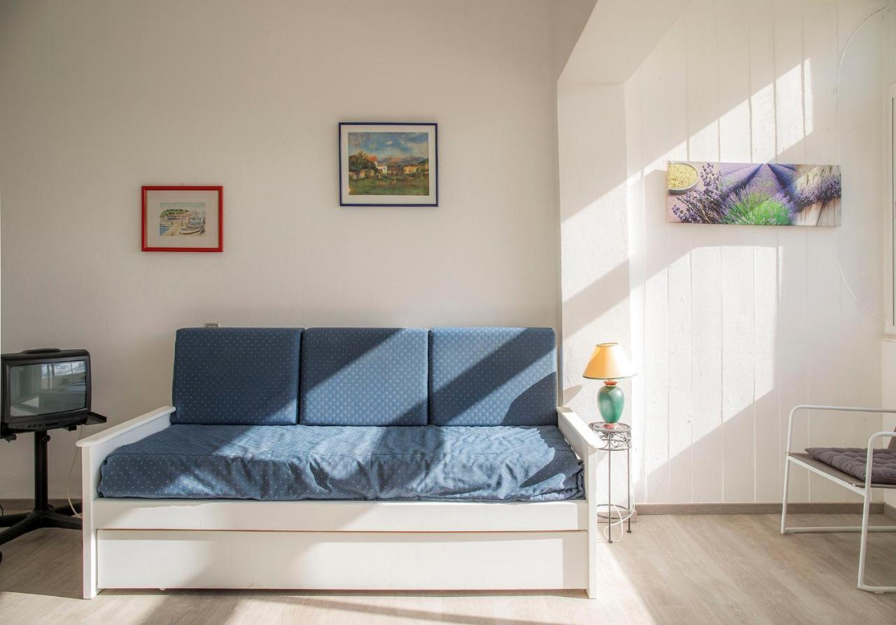A28 - The Sea Wink Studio Apartment Алвор Екстериор снимка