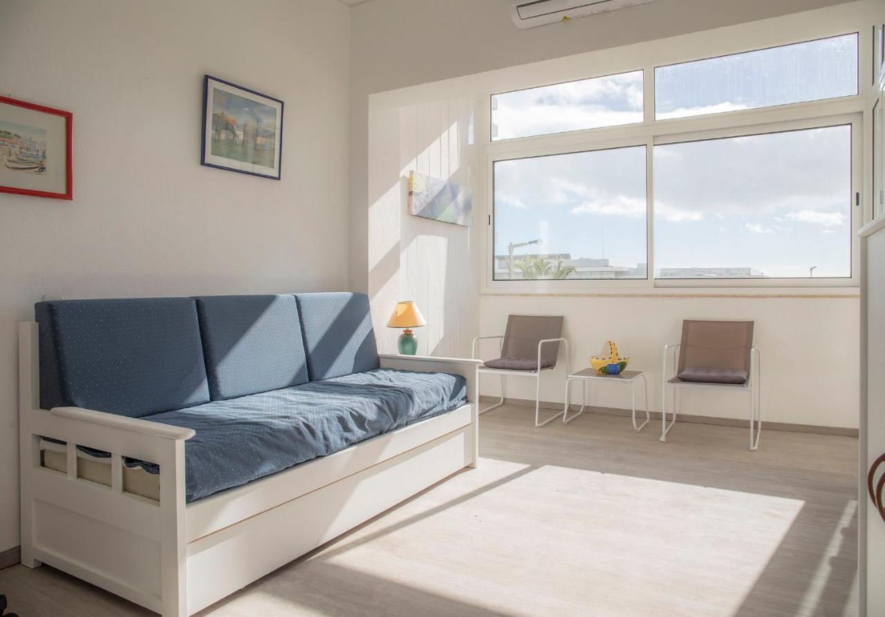 A28 - The Sea Wink Studio Apartment Алвор Екстериор снимка
